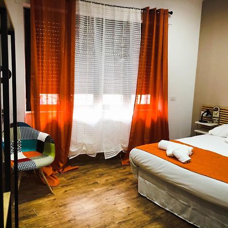 Napoli Central Station Deluxe Bed and Breakfast Exteriör bild