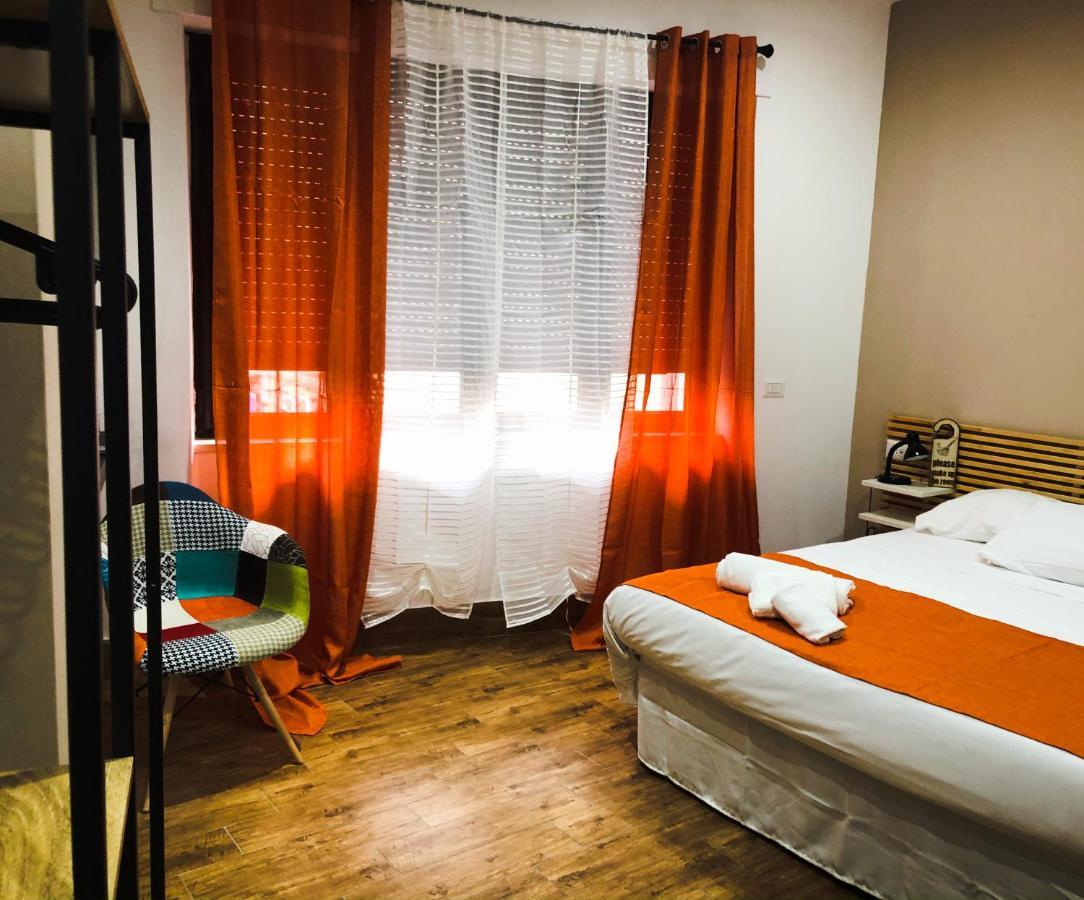 Napoli Central Station Deluxe Bed and Breakfast Exteriör bild